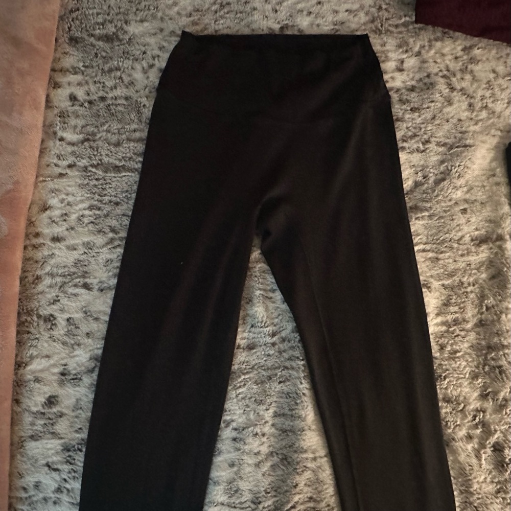 Paragon sized medium leggings NEVER WORN